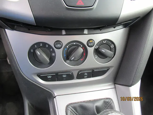 Ford Focus Wagon 1.0 EcoBoost Trend 2014 Benzine 13