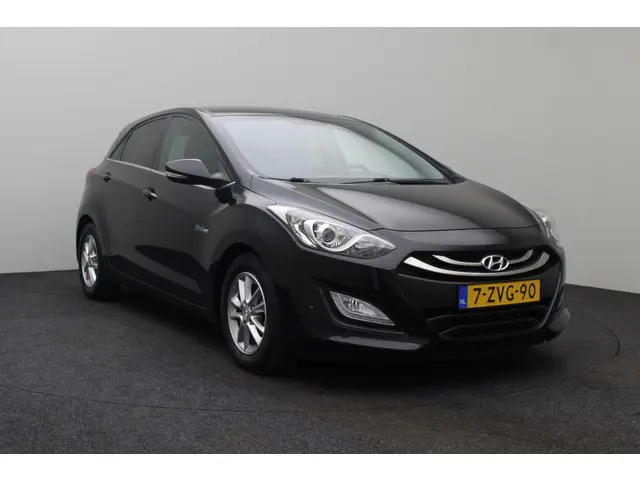 Hyundai i30 1.6 GDI Go! Plus 2015 Benzine 17