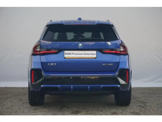 BMW iX1 eDrive20 2025 Elektrisch 5