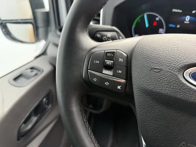 Ford E-Transit 390 68kWh 184PK 2023 Elektrisch 24