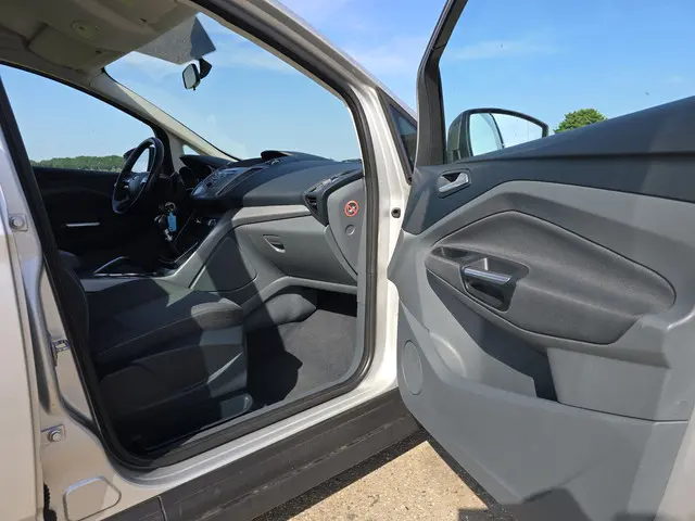 Ford C-MAX 1.6 TDCi Trend 2013 Diesel 10