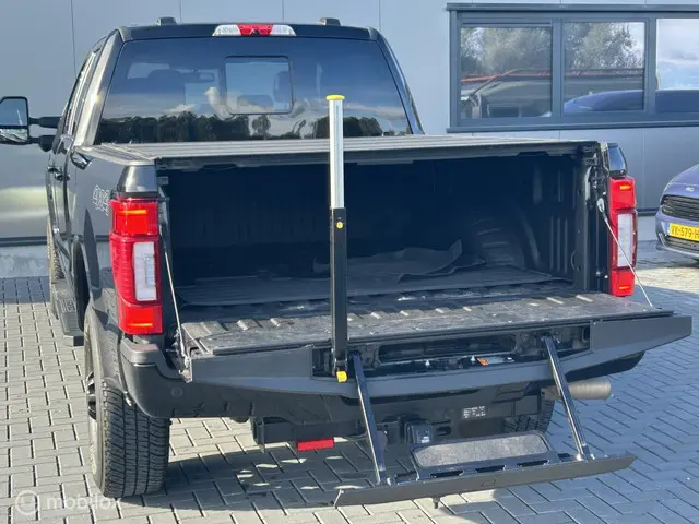 Ford F-250 USA 6.7 V8 Powerstroke 2022 Diesel 43