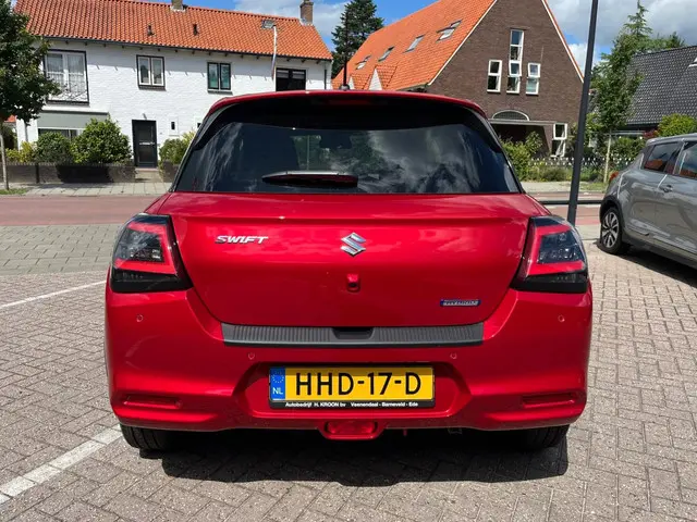 Suzuki Swift 1.2 Style Smart Hybrid GT - DEMO - 2025 Benzine 5