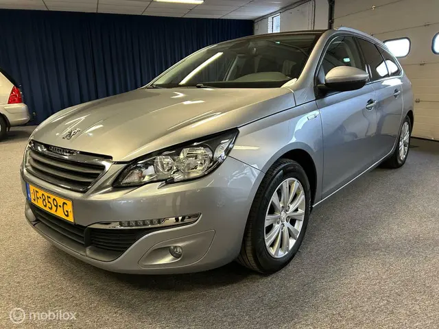 Peugeot 308 SW 1.2 PureTech Style Trekhaak 2016 Benzine