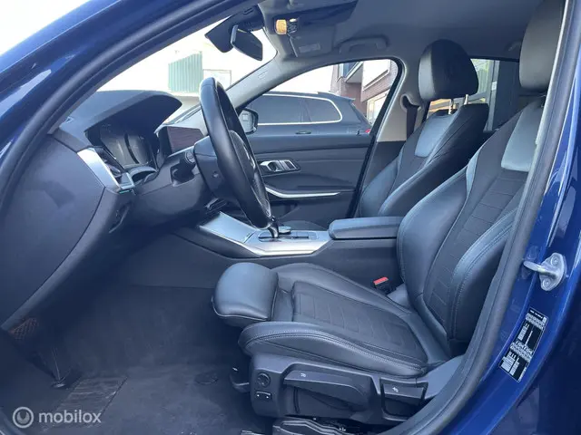 BMW 3 Serie 318i LED*NAVI*CARPLAY*PDC*CRUISE* 2021 Benzine 8