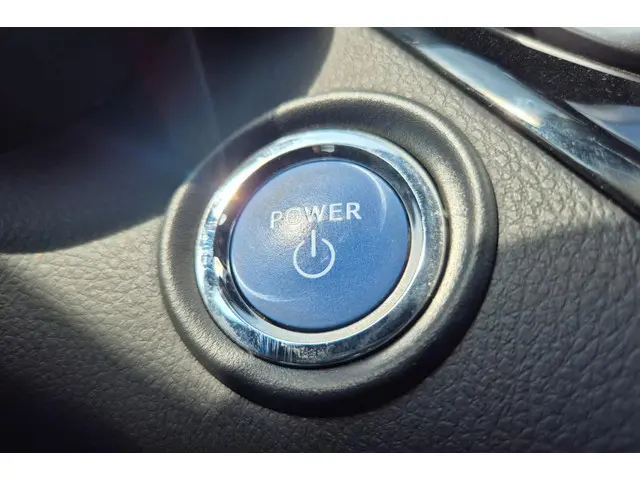 Toyota C-HR 1.8 Hybrid Dynamic 2021 Hybride Benzine 26