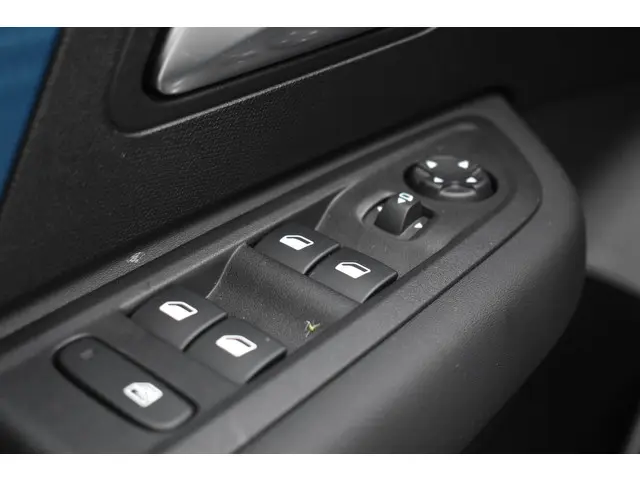 Citroën ë-C4 Shine Pack Business 50 kWh 2023 Elektrisch 15