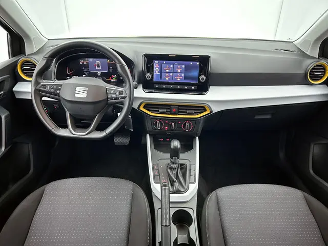 SEAT Arona 1.0 TSI AUTOM. Style Connect 2024 Benzine 10