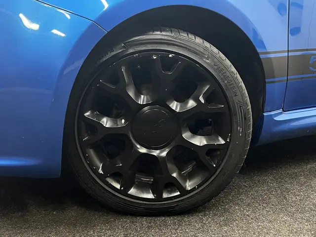 Fiat 500 0.9 TwinAir Turbo 500S 2015 Benzine 33