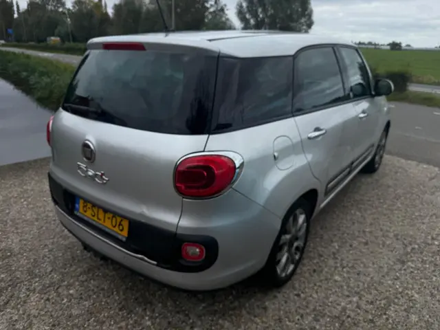 Fiat 500L Living 0.9 TwinAir Lounge 7p. 2013 Benzine 3