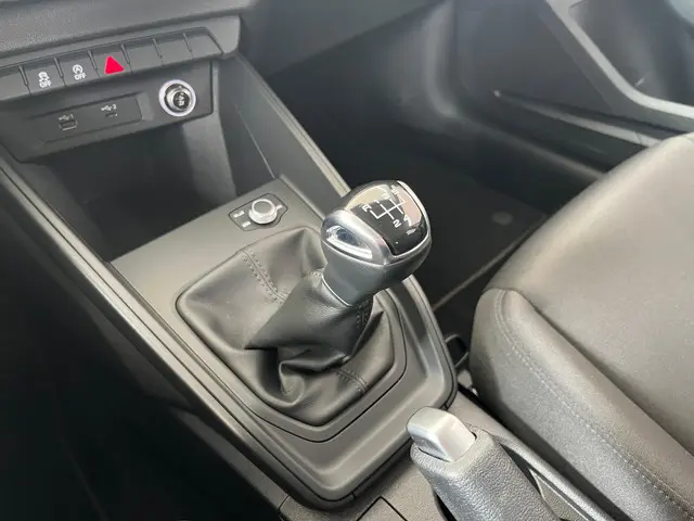 Audi A1 Sportback 25 TFSI Pro Line 2019 Benzine 15