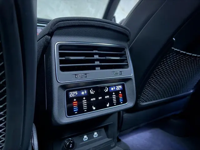 Audi RSQ8 4.0 TFSI Performance 2025 Benzine 21