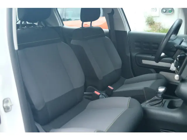 Citroën C3 PT 110 Feel Automaat-6 2018 Benzine 11
