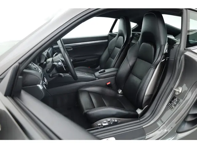 Porsche 718 3