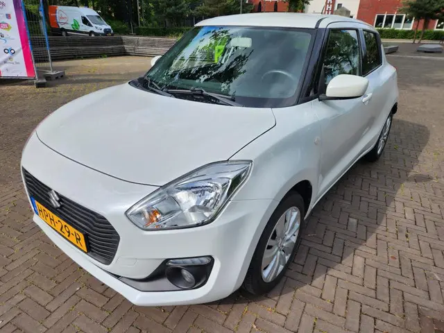 Suzuki Swift 1.2 Select 2018 Benzine