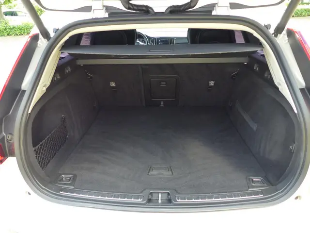 Volvo V60 T5 Momentum 2018 Benzine 15