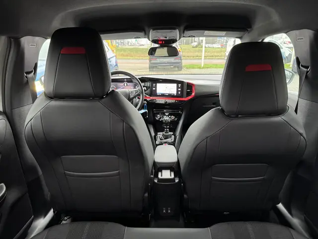 Opel Mokka 1.2 GS Line 2022 Benzine 9