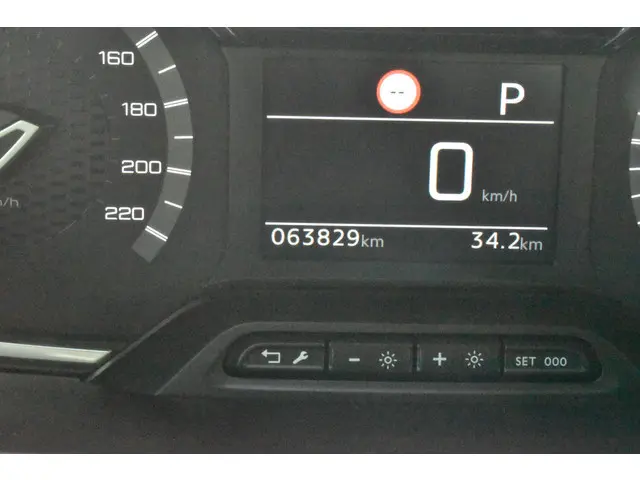 Peugeot Rifter Puretech 130 EAT8 GT 2021 Benzine 26