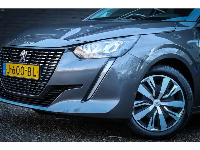 Peugeot 208 1.2 PureTech Active 2020 Benzine 17