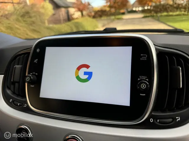 Fiat 500 S 1.0 Hybrid Hey Google Sport 2021 Benzine 11