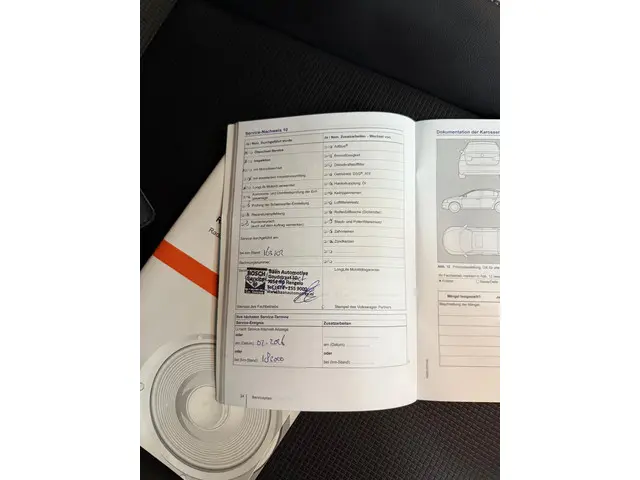 Volkswagen up! 1.0 high up! Pano/Lmv/Clima/Leer 2015 Benzine 20