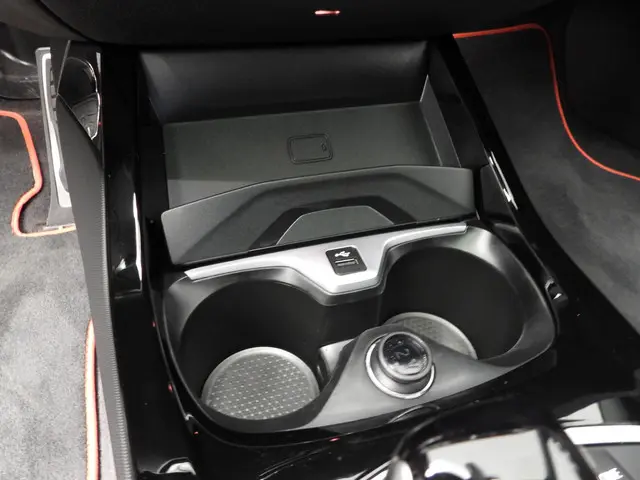BMW 1 Serie 5-deurs 128ti 2024 Benzine 31
