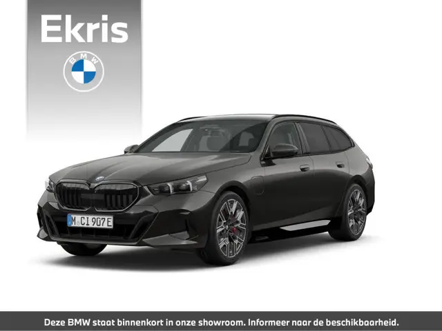 BMW 5 Serie Touring 550e xDrive 2026 Hybride Benzine