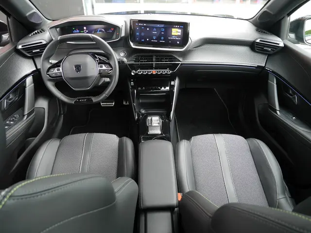 Peugeot e-208 EV GT 51 kWh 2024 Elektrisch 7