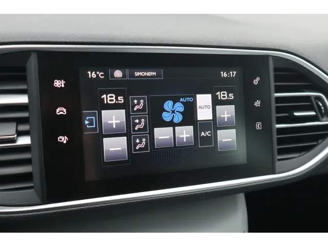 Peugeot 308 1.6 THP Active 2013 Benzine 18