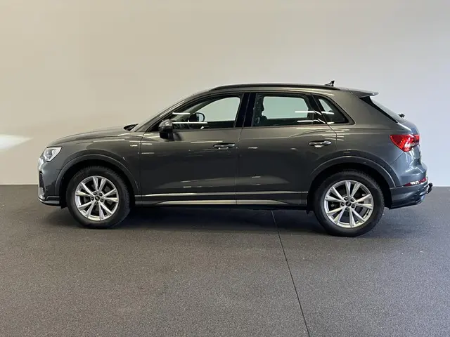 Audi Q3 35 TFSI S Line S-Tronic Aut. 2021 Benzine 31