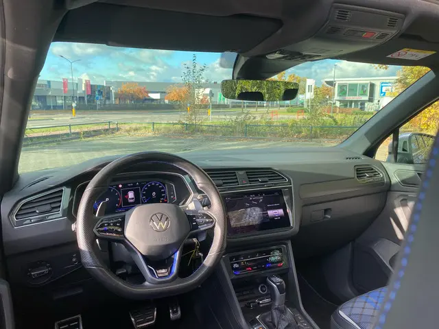Volkswagen Tiguan R 2.0 TSI 4Motion 2021 Benzine 19