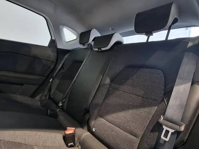 Renault Captur 1.0 TCe 90 techno 2022 Benzine 8