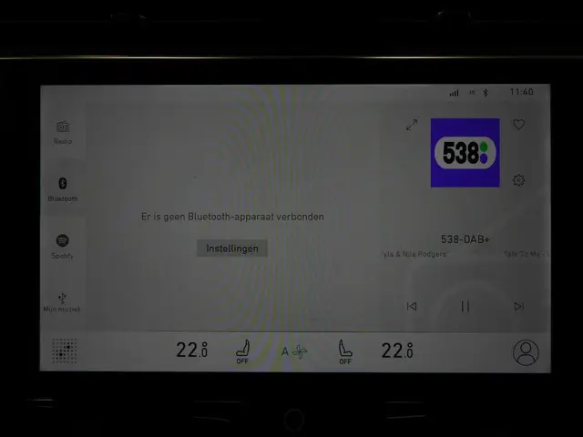 Lynk & Co 01 1.5 PHEV BlackLine 2023 Hybride Benzine 12