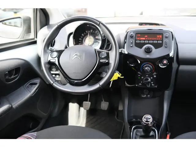 Citroën C1 1.0 VTi 72 Feel 2020 Benzine 34