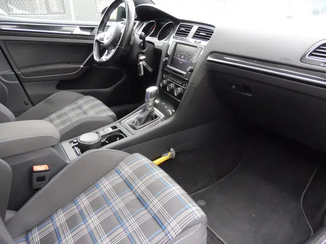 Volkswagen Golf 1.4 TSI GTE 2015 Hybride Benzine 33