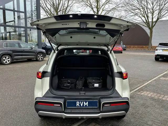 BYD ATTO 2 Boost 45 kWh 2024 Elektrisch 8