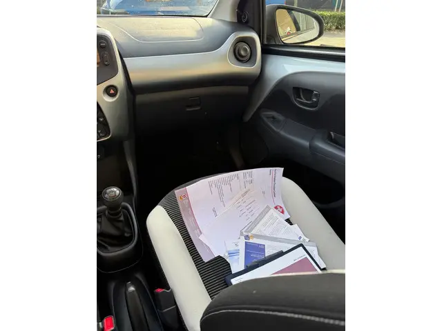 Peugeot 108 1.0 e-VTi Active TOP! 2017 Benzine 20