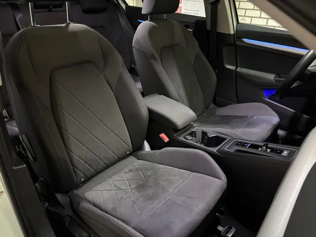 Volkswagen Golf 1.5 eTSI R-Line 2020 Hybride Benzine 15