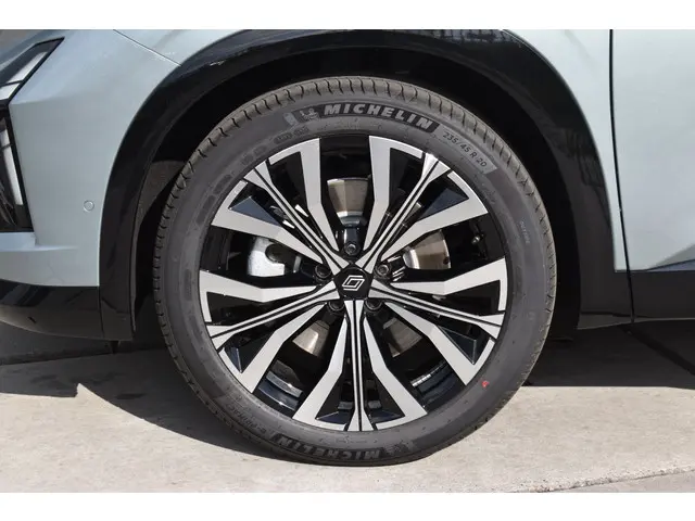 Renault Espace Iconic 2026 Hybride Benzine 9