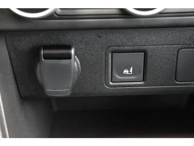 Dacia Sandero Stepway TCe 110 Extreme 2024 Benzine 30