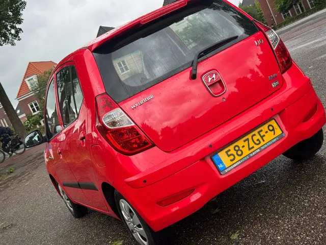 Hyundai i10 1.0 i-Drive Cool /Airco/5-Deurs/ 2012 Benzine 4