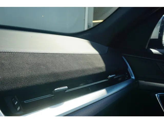 BMW X2 sDrive20i 2024 Benzine 17
