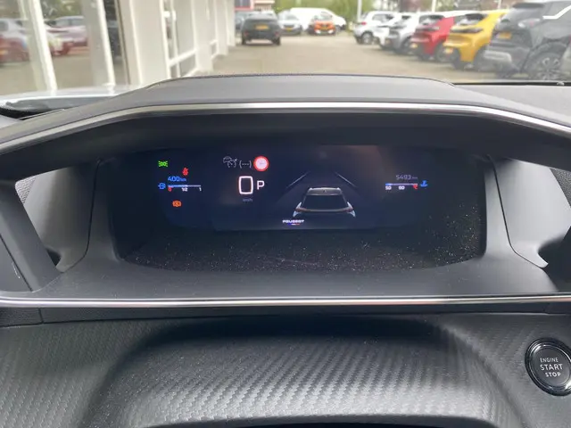 Peugeot 2008 1.2T 130pk Automaat GT 2023 Benzine 21