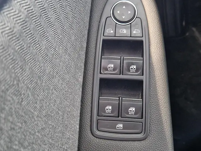 Renault Clio 1.0 TCe 90 GPF techno 2024 Benzine 17