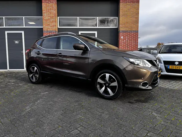 Nissan QASHQAI 1.2 N-Connecta 2017 Benzine 2