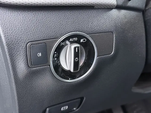 Mercedes-Benz B-Klasse 180 Urban 2019 Benzine 14