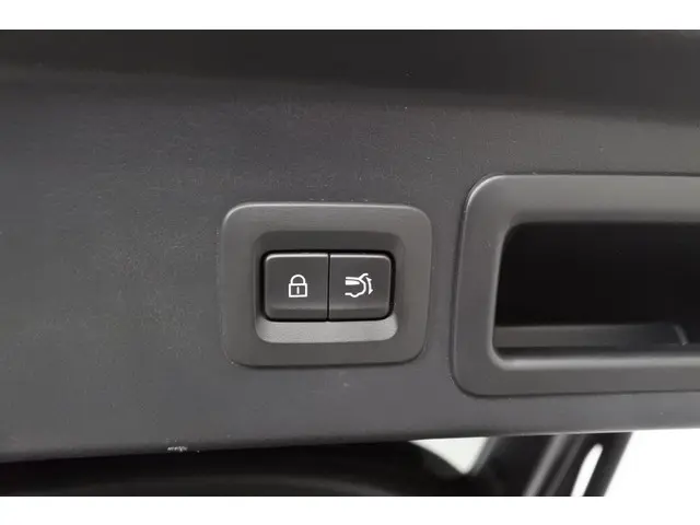 Mazda CX-30 2.0 X 180pk Automaat Luxury 2019 Benzine 11