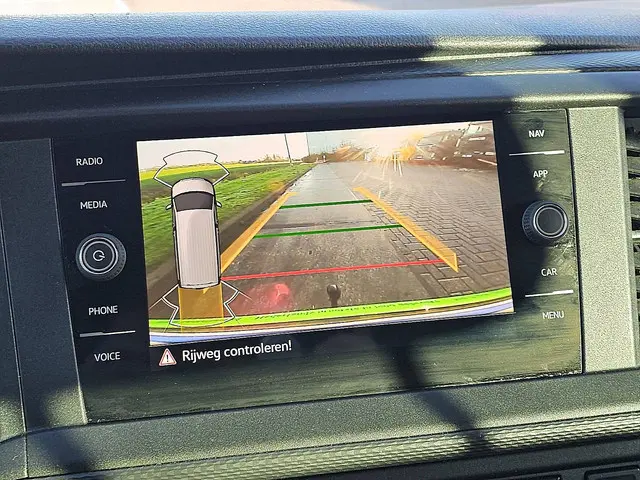 Volkswagen Transporter 2.0 TDI 2022 Diesel 12