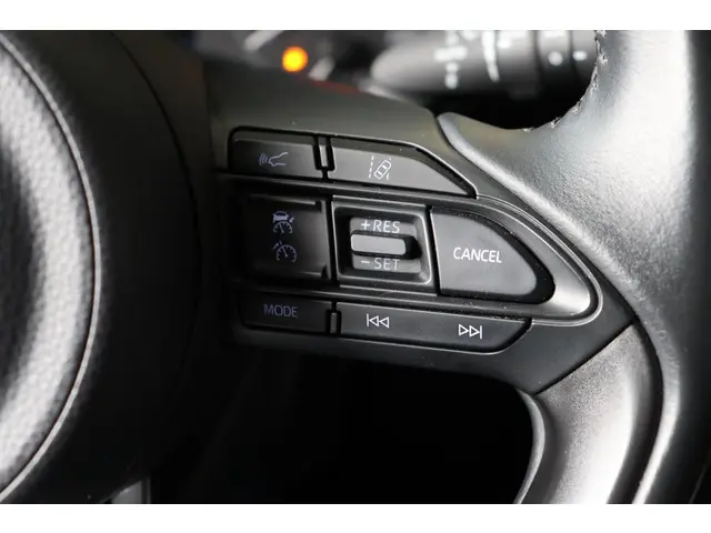 Toyota Yaris 1.5 Hybrid Active, 2021 Hybride Benzine 17