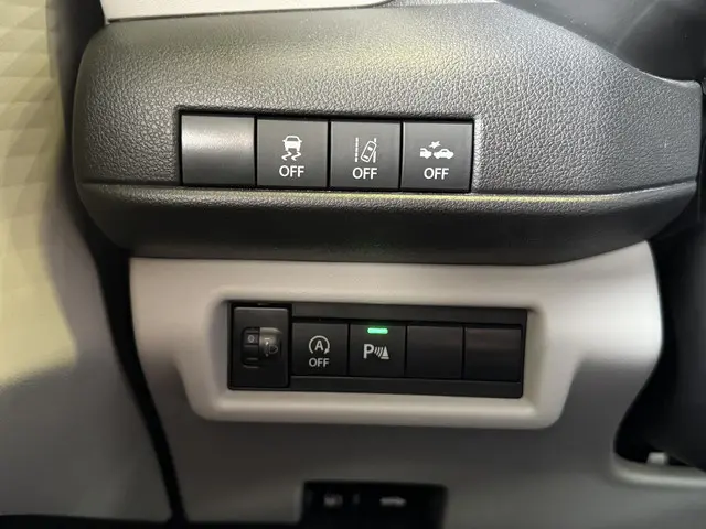 Suzuki Swift 1.2 Select Smart Hybrid 2024 Benzine 31